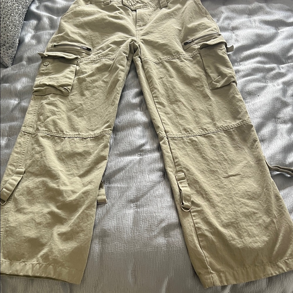 Utility Cargo Pants in Khaki with Multi-Pocket Design